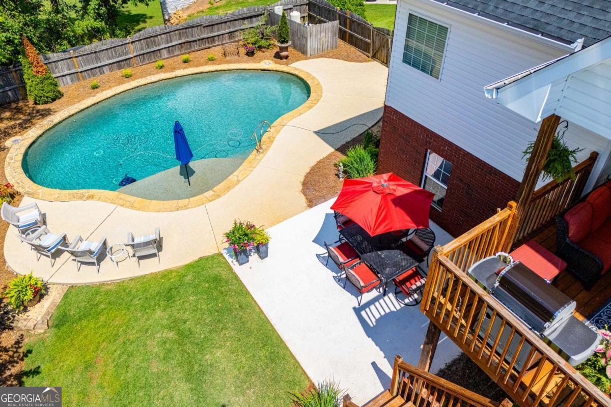 106 Emily CT
