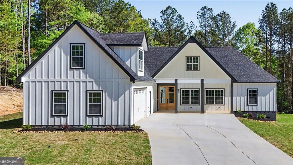 Photo of 242 Mulberry Lane, Lindale, GA 30147 (MLS # 10738018)