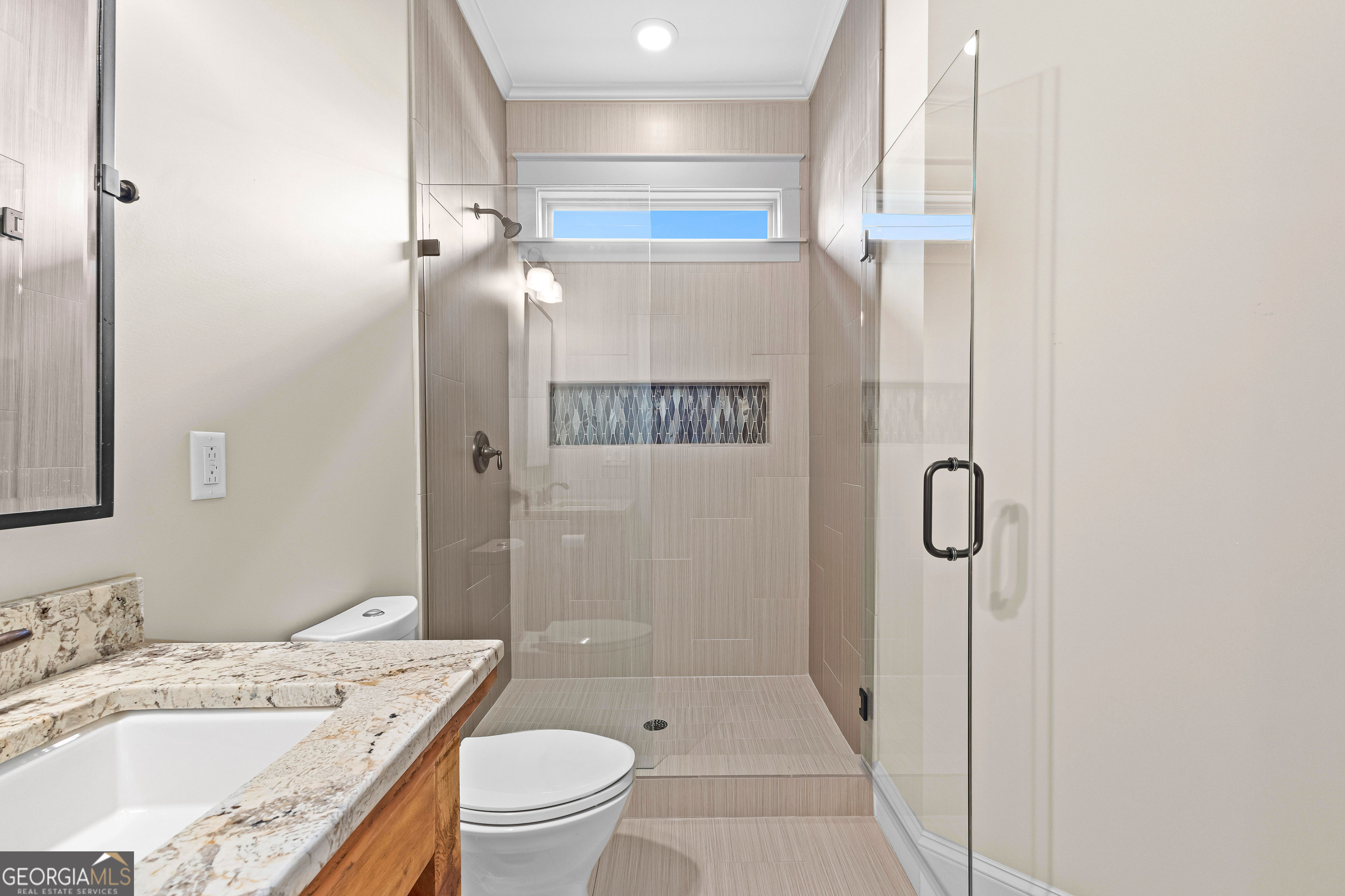 Peachtree City, Georgia 30269, United States, 6 Bedrooms Bedrooms, ,6 BathroomsBathrooms,Residential,Active,97127