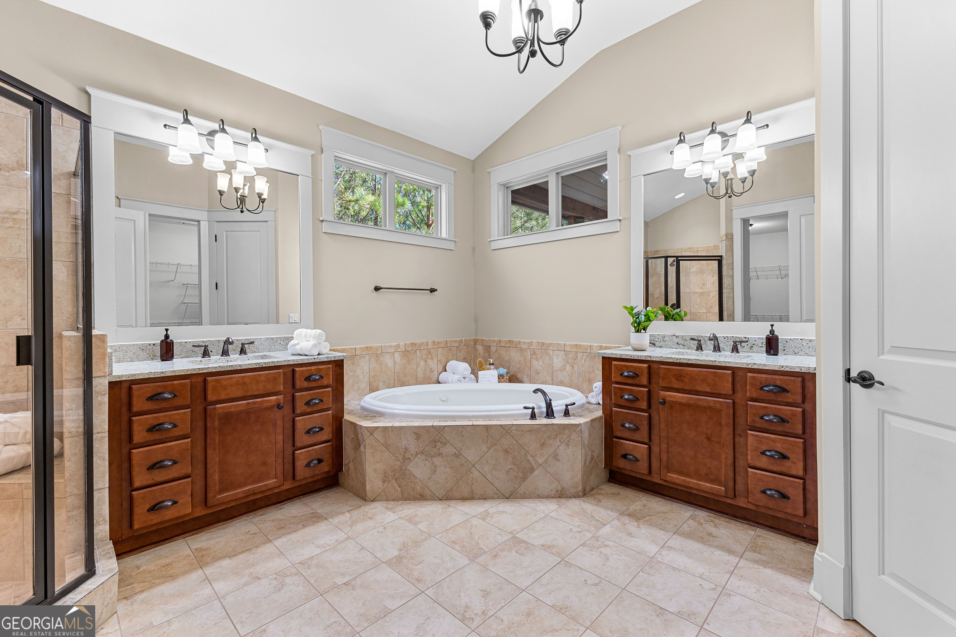 Peachtree City, Georgia 30269, United States, 6 Bedrooms Bedrooms, ,6 BathroomsBathrooms,Residential,Active,97127