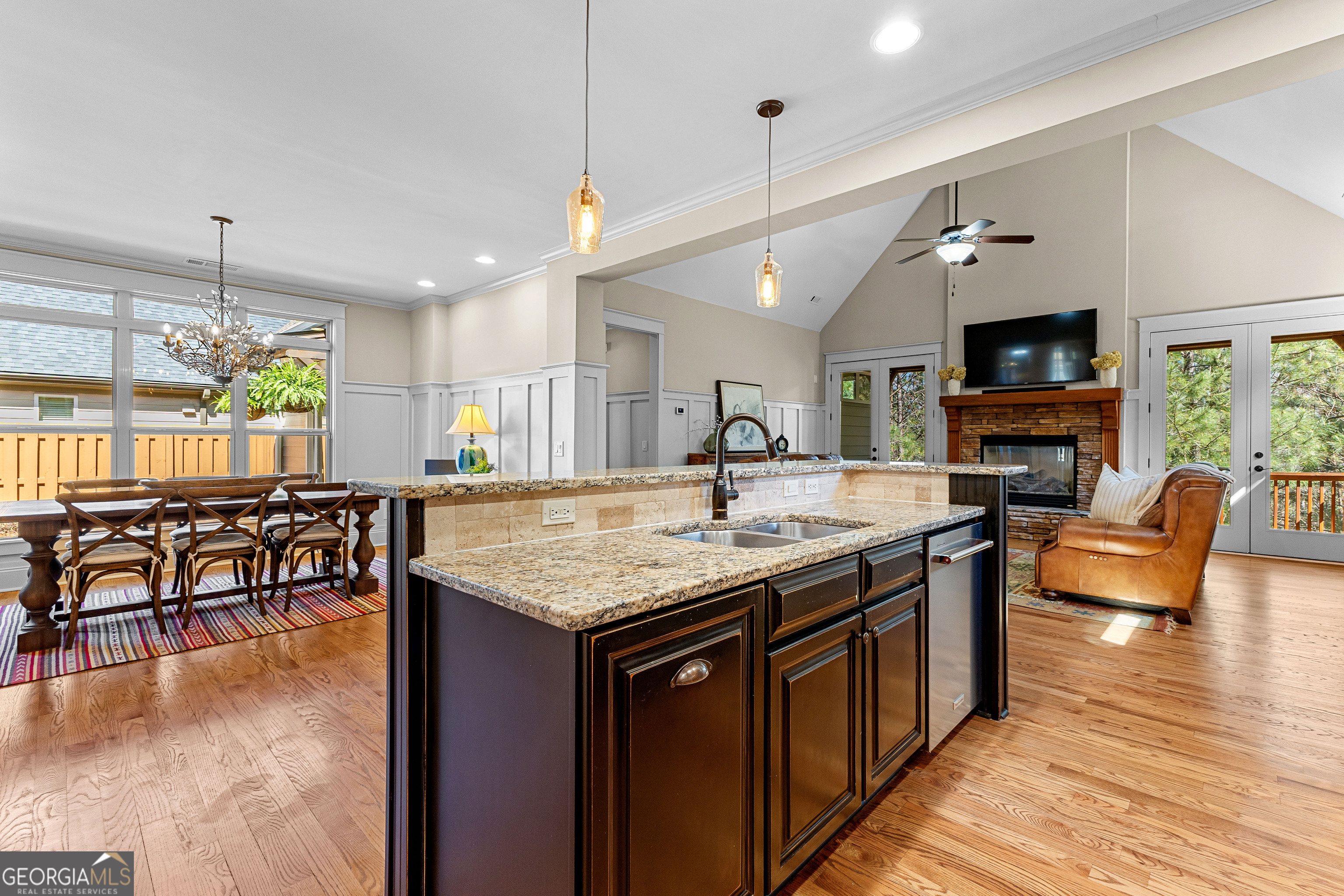 Peachtree City, Georgia 30269, United States, 6 Bedrooms Bedrooms, ,6 BathroomsBathrooms,Residential,Active,97127