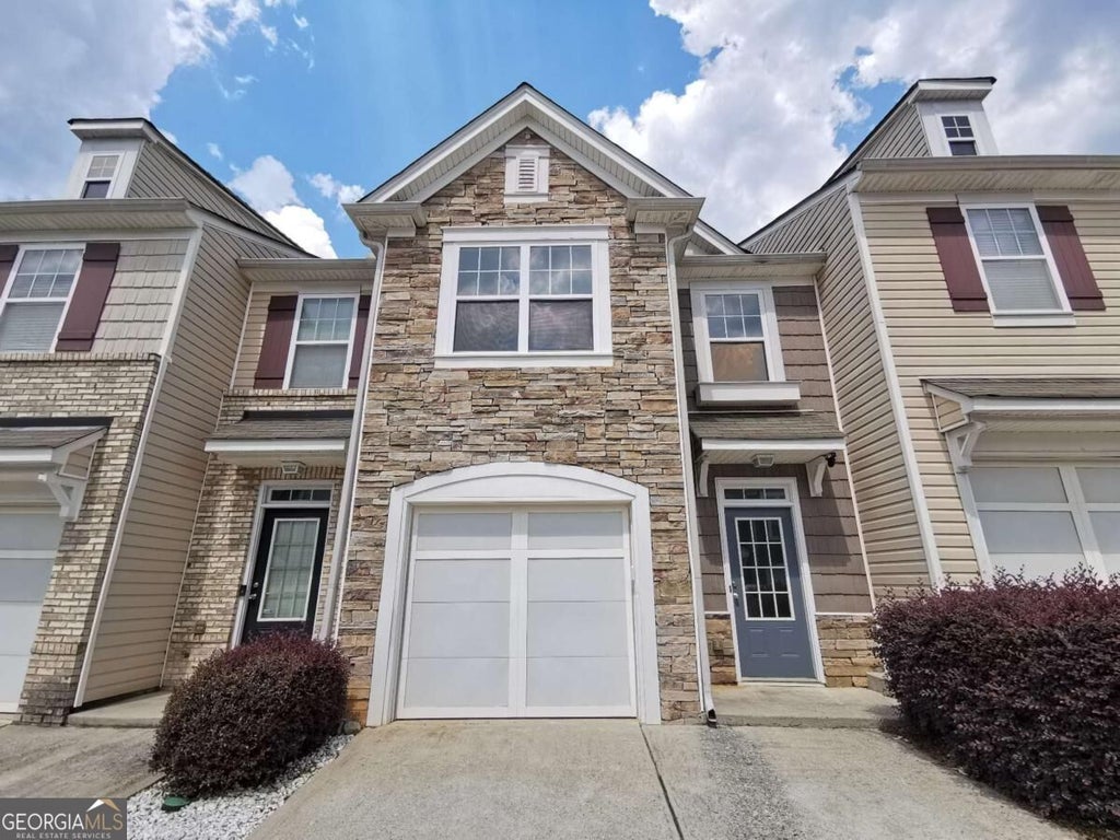 Photo of 2073 Executive Drive, Duluth, GA 30096 (MLS # 10853710)