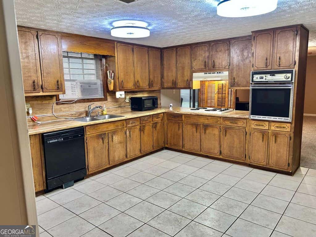 Photo of 209 Ridge Run, Stockbridge, GA 30281 (MLS # 10817043)