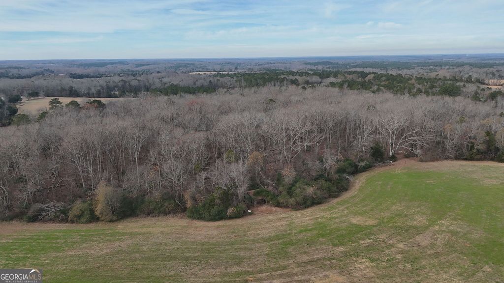 Photo of 1 Far A Way Road, Elberton, GA 30635 (MLS # 10659155)