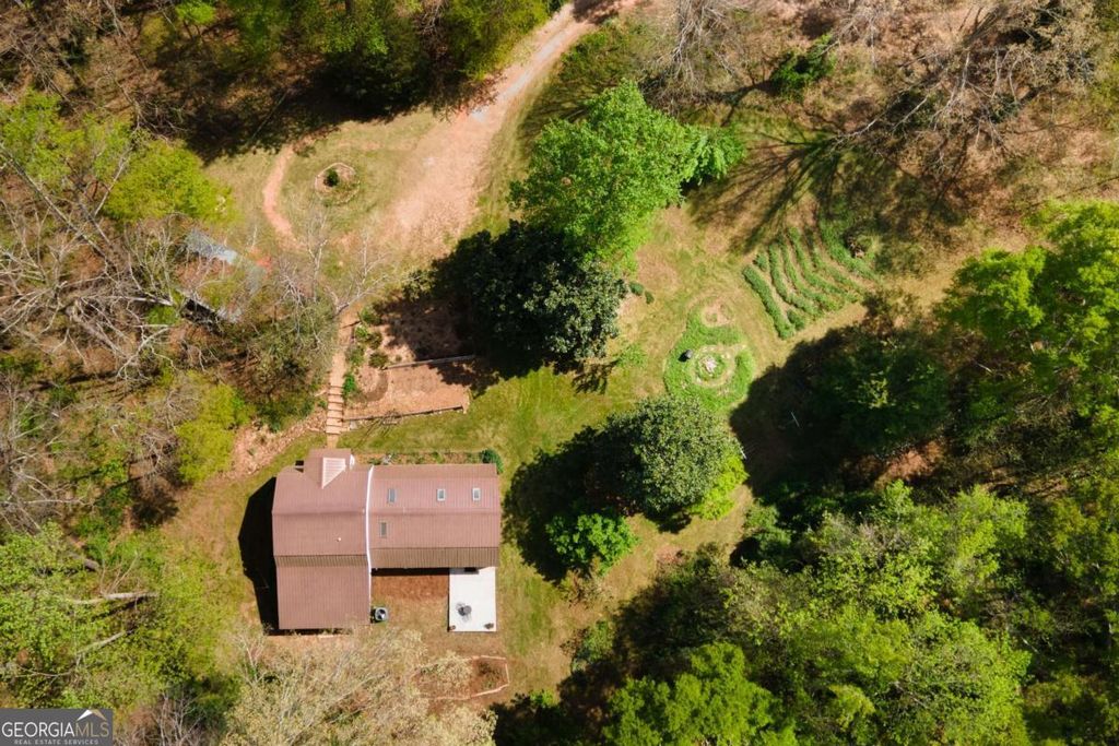 Photo of 2866 Booger Hill Road, Danielsville, GA 30633 (MLS # 10724676)