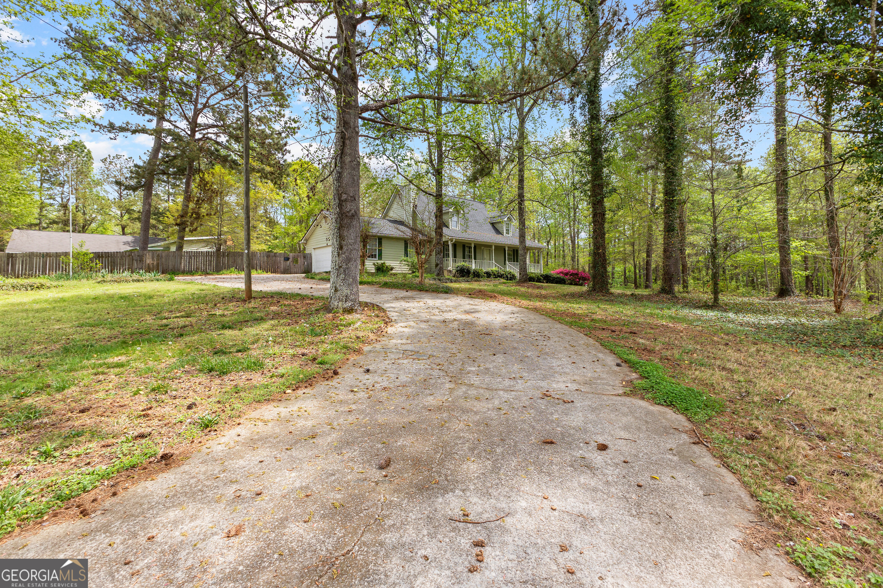 130 Ashley Trace DR