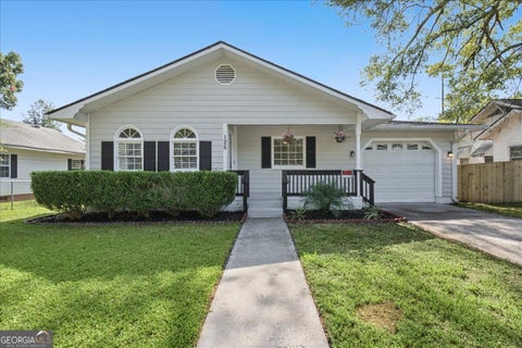 Photo of 125 4th Street, Rome, GA 30161 (MLS # 10852951)