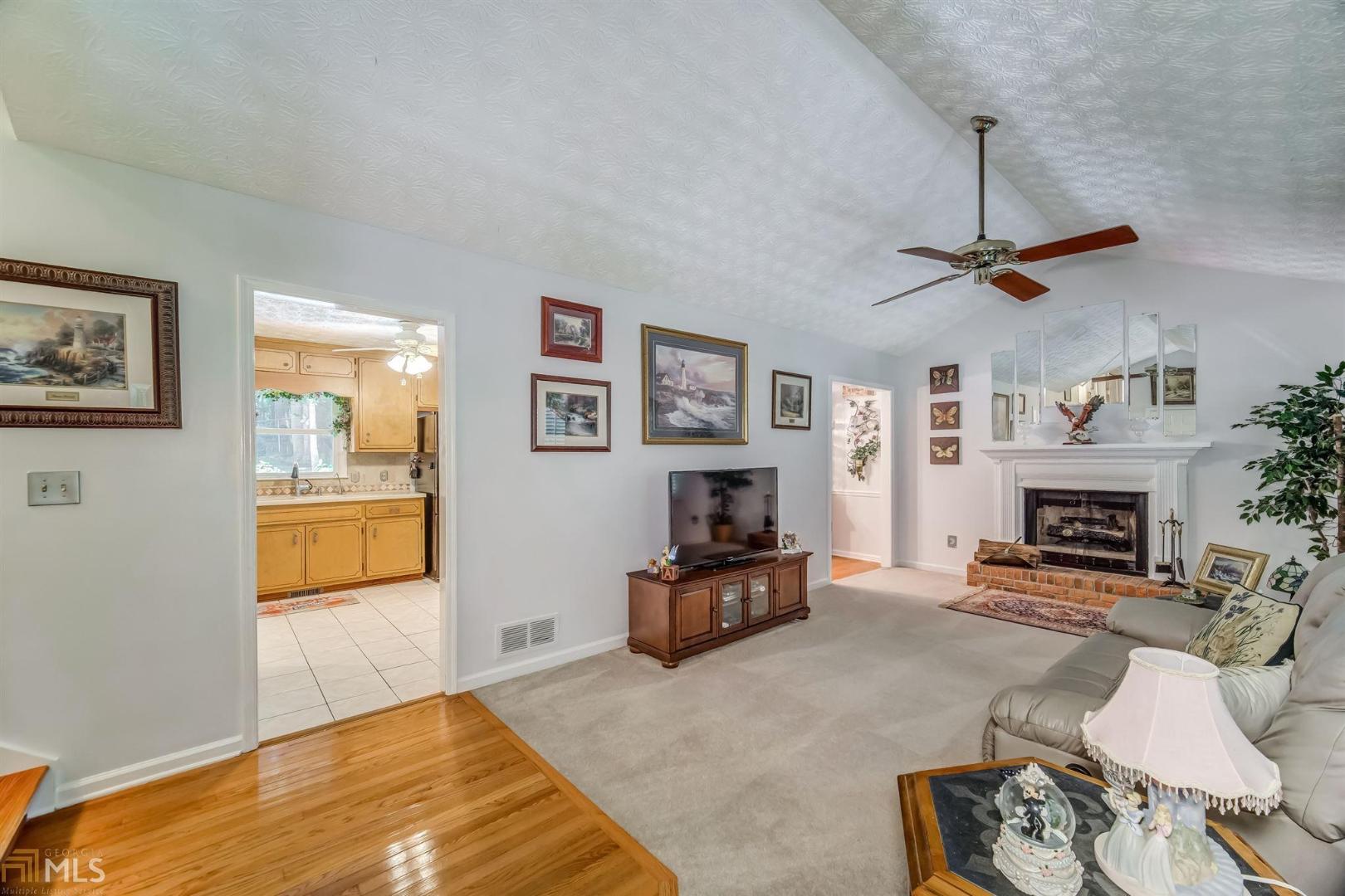 Magnolia Walk - Residential