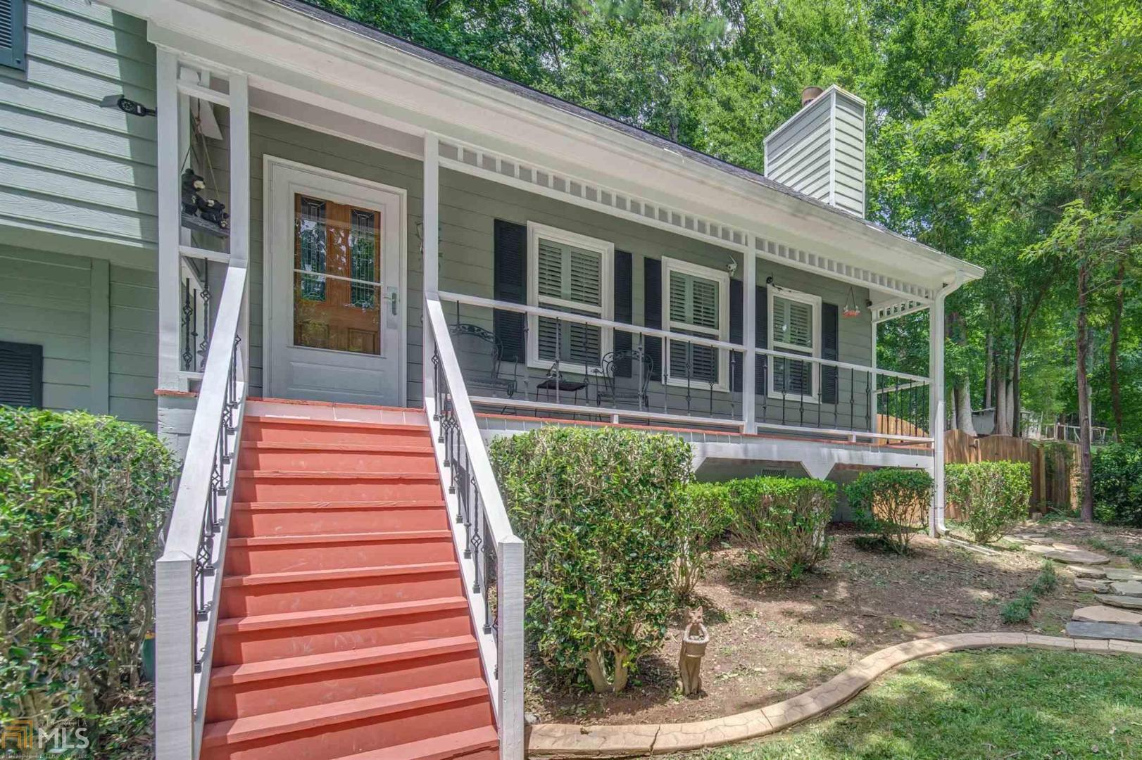 Magnolia Walk - Residential