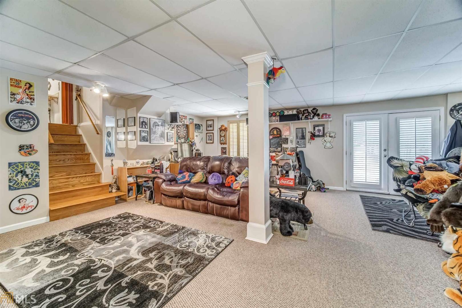 Magnolia Walk - Residential