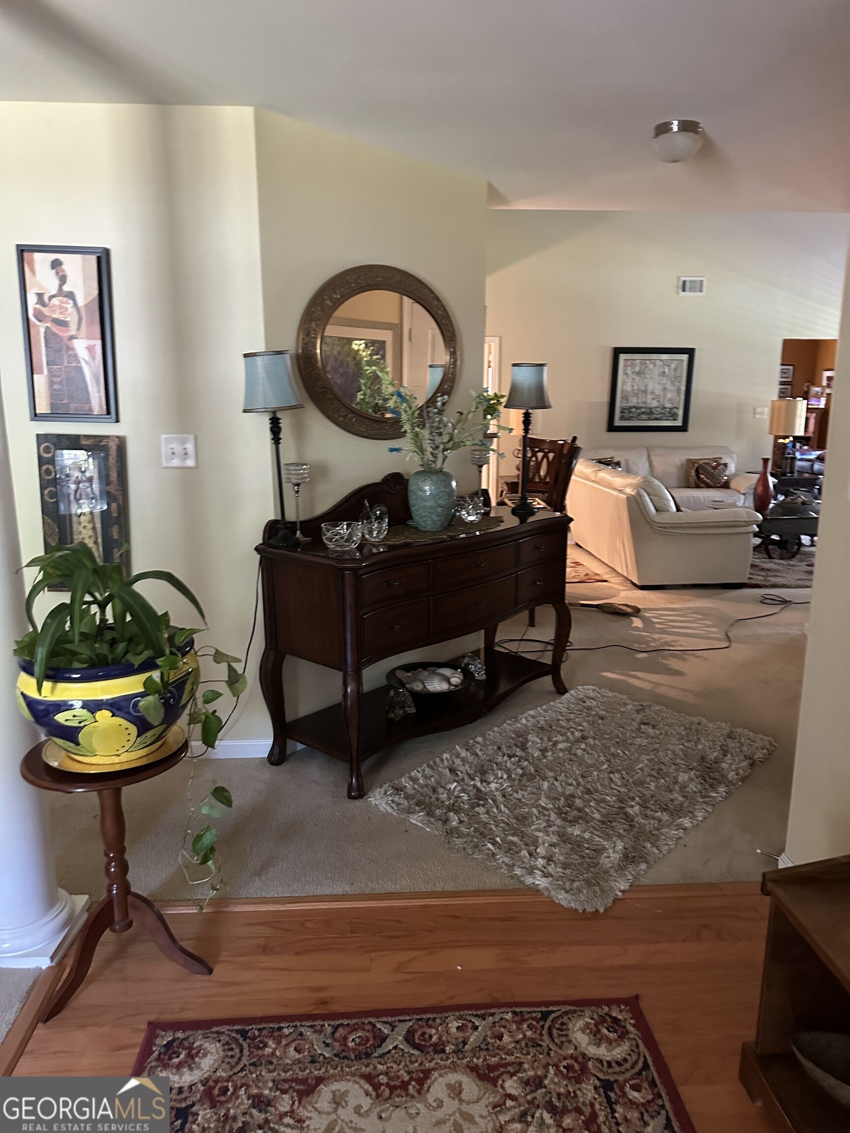 7946 GOSSAMER DR