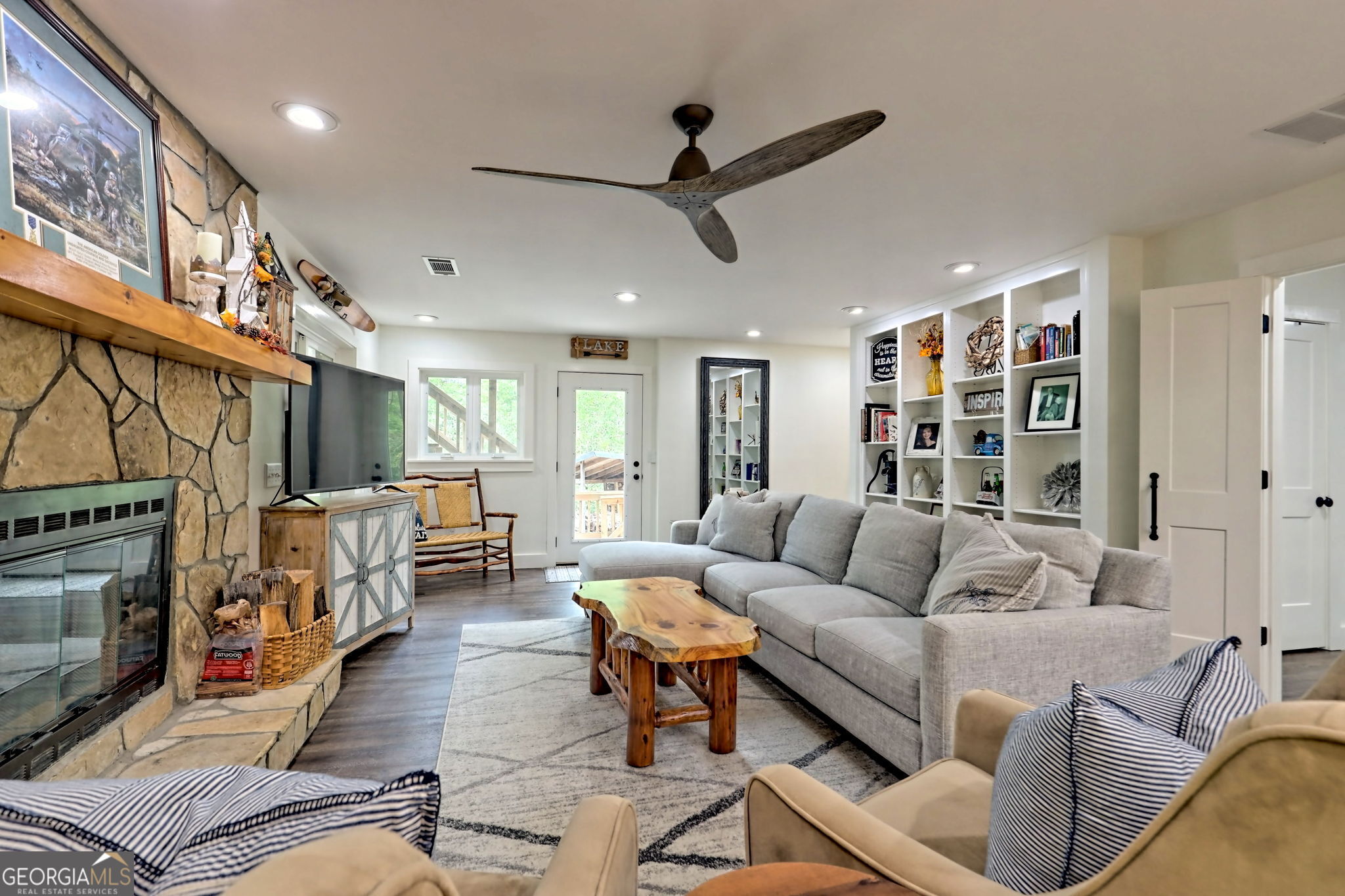 Clayton, Georgia 30525, United States, 3 Bedrooms Bedrooms, ,3 BathroomsBathrooms,Residential,Active,21441