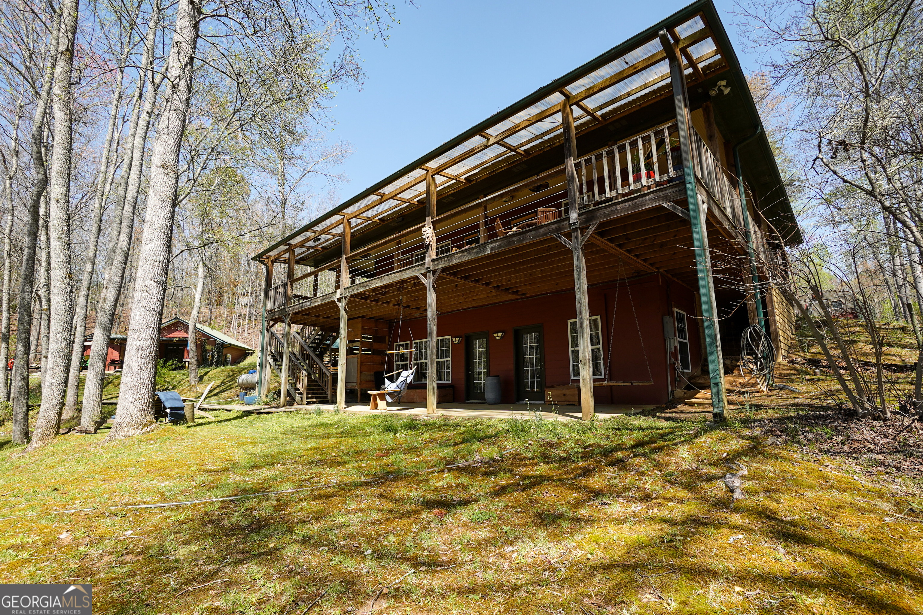 136 Honeybell LN