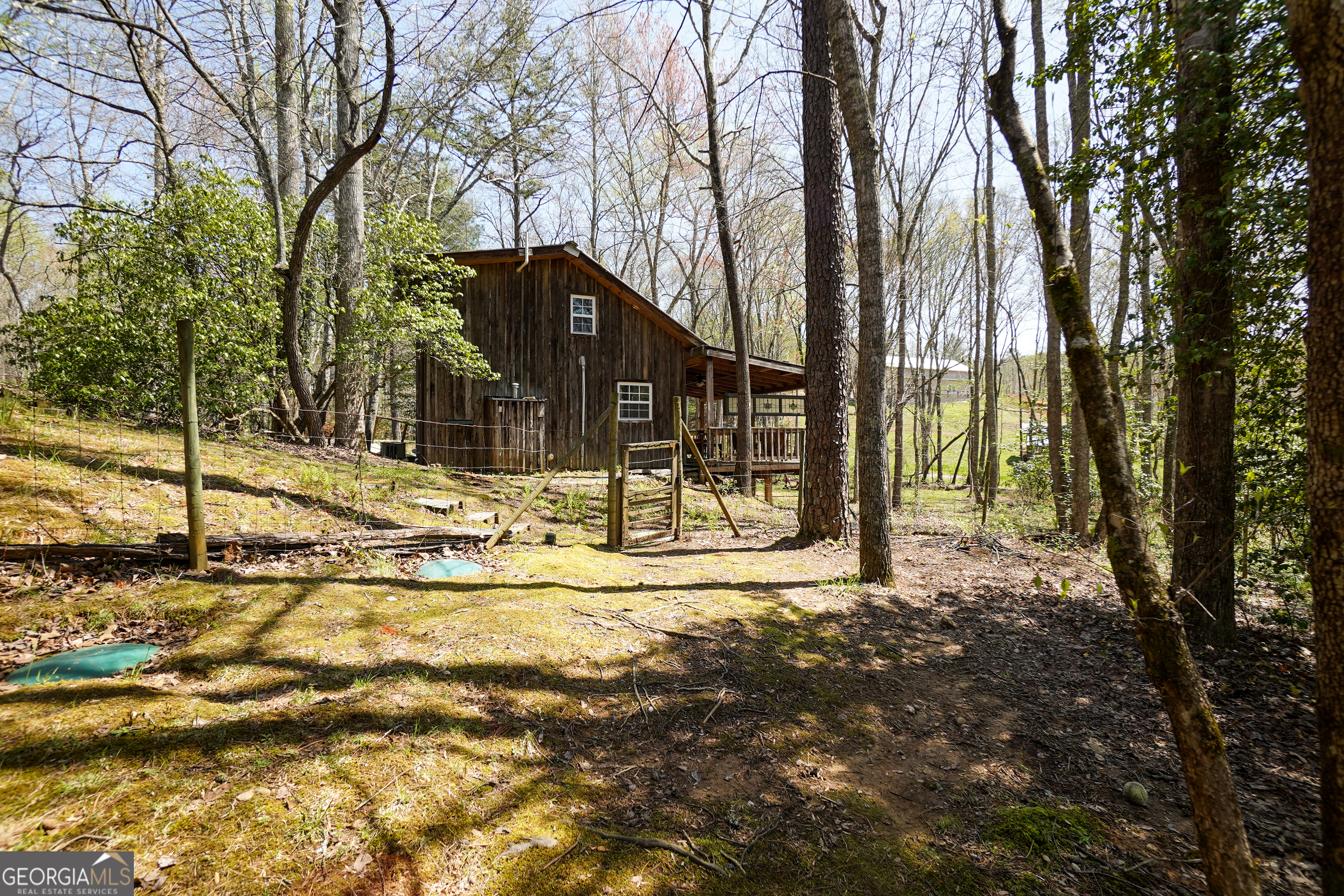 136 Honeybell LN