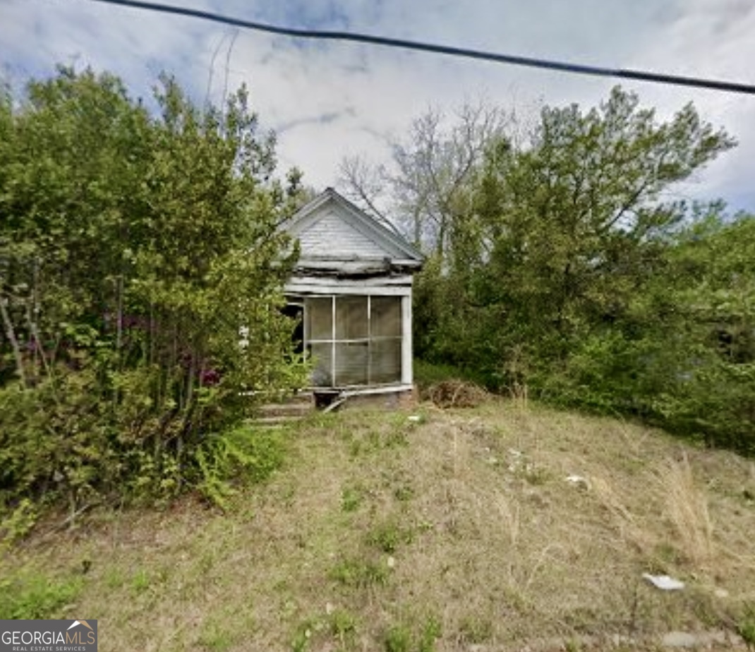 Investor Bundle Deal - $80,000 for 3 Properties! Fantastic opportunity for investors or builders. Seller is offering 3 properties as a package: 2723 Roy St, Macon, GA 31204 254 Lilly Ave, Macon, GA 31204 2376 2nd St, Macon, GA 31206 Structures are in poor condition and likely need to be torn down. Great potential for new construction or redevelopment. Properties sold as-is. Due to condition, entry is not advised without a licensed professional. Buyer assumes all responsibility for entry. Seller and agent make no guarantees regarding safety or condition.