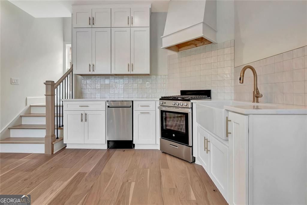 Senoia, Georgia 30276, United States, 3 Bedrooms Bedrooms, ,3 BathroomsBathrooms,Residential,Active,211156