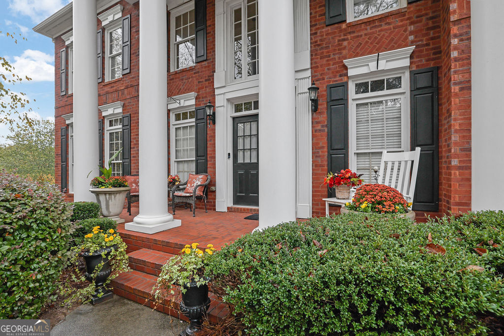 5283 Whitehaven Park LN SE