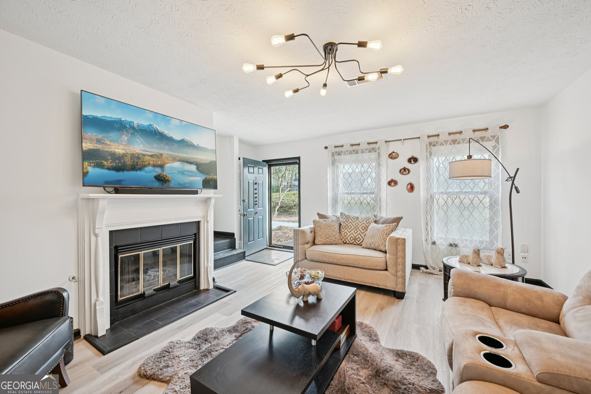 4109 Ashford Green DR