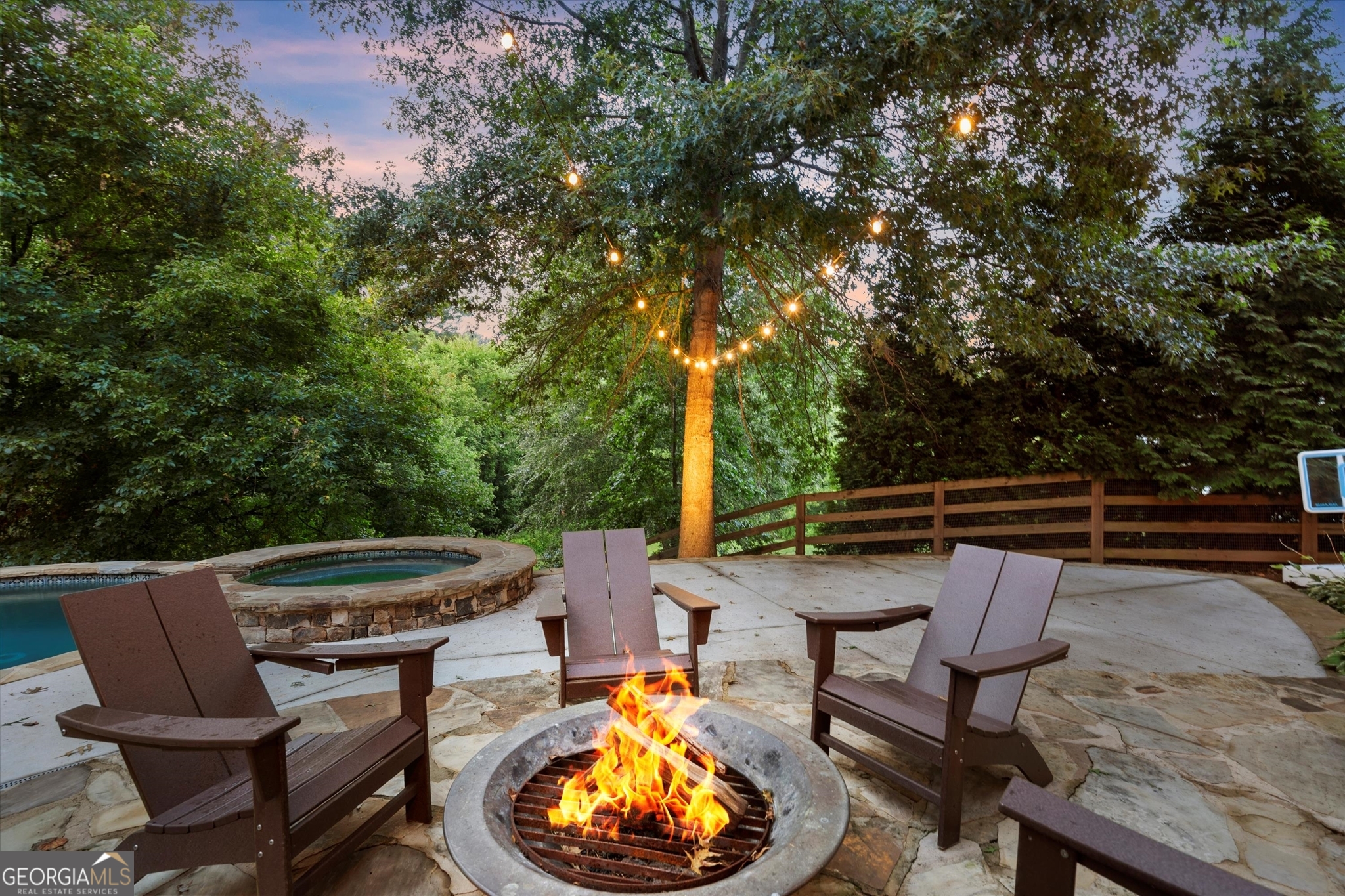 402 Greyfield DR