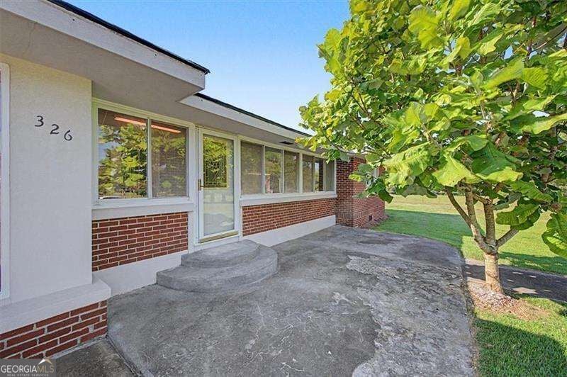 326 Old Cassville White RD