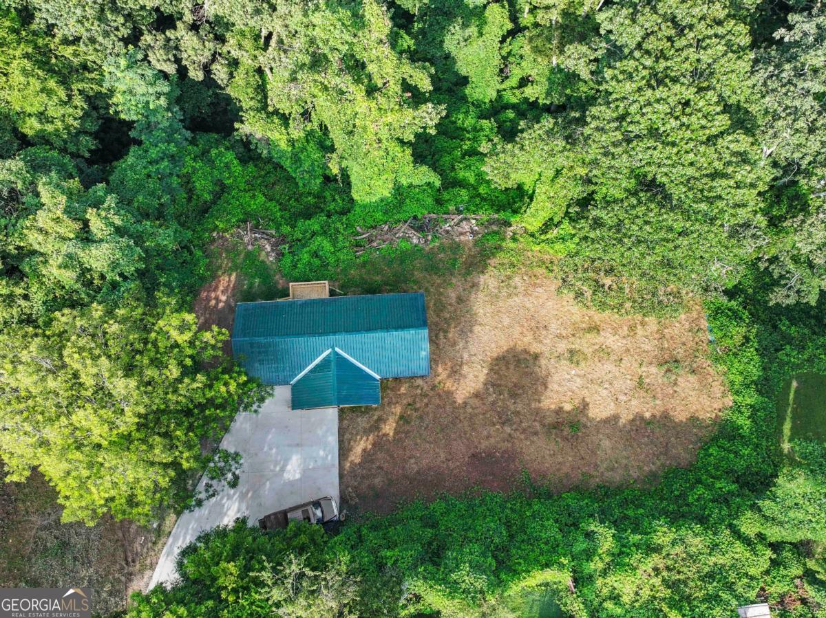1840 Moore LN
