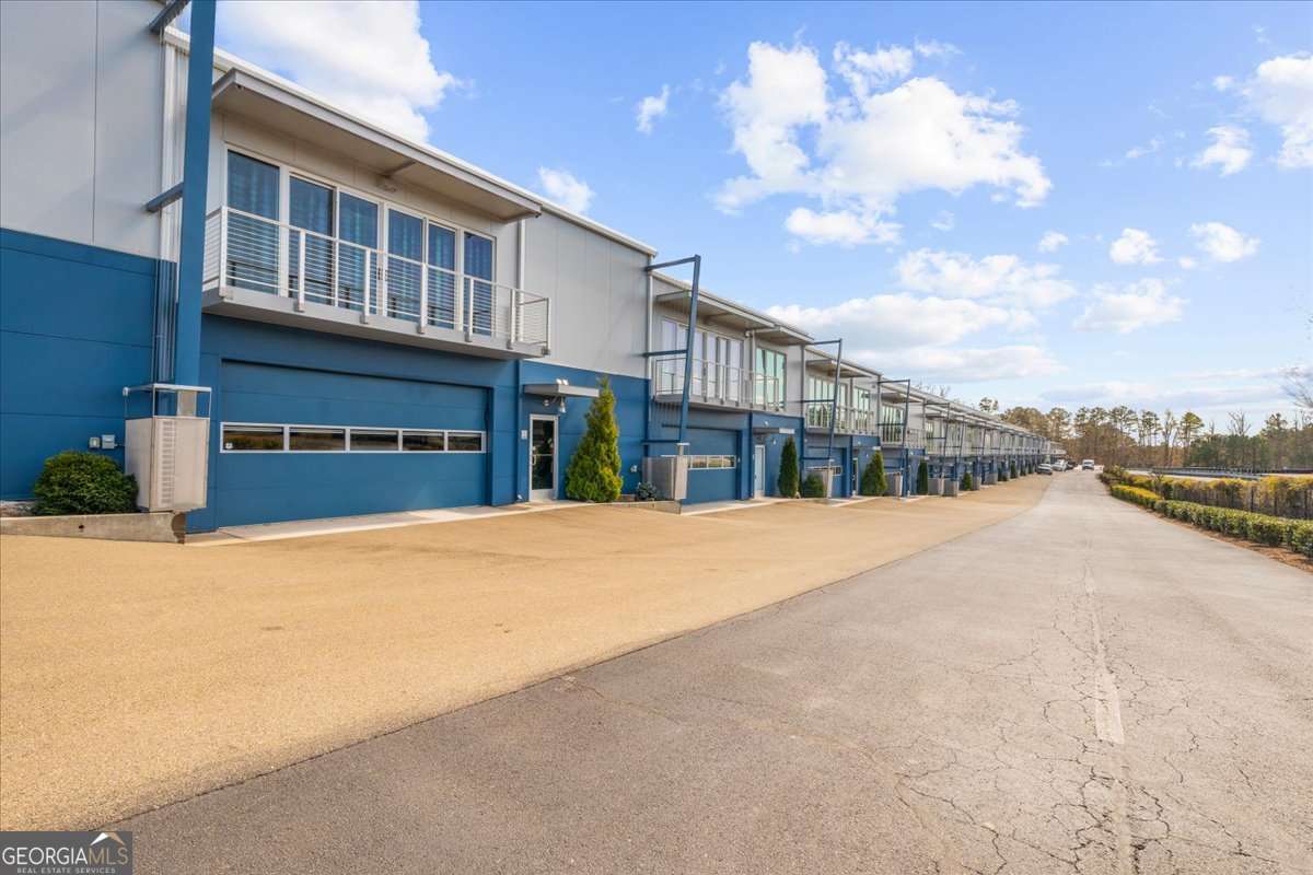 702 Joe Lane Cox RD 106