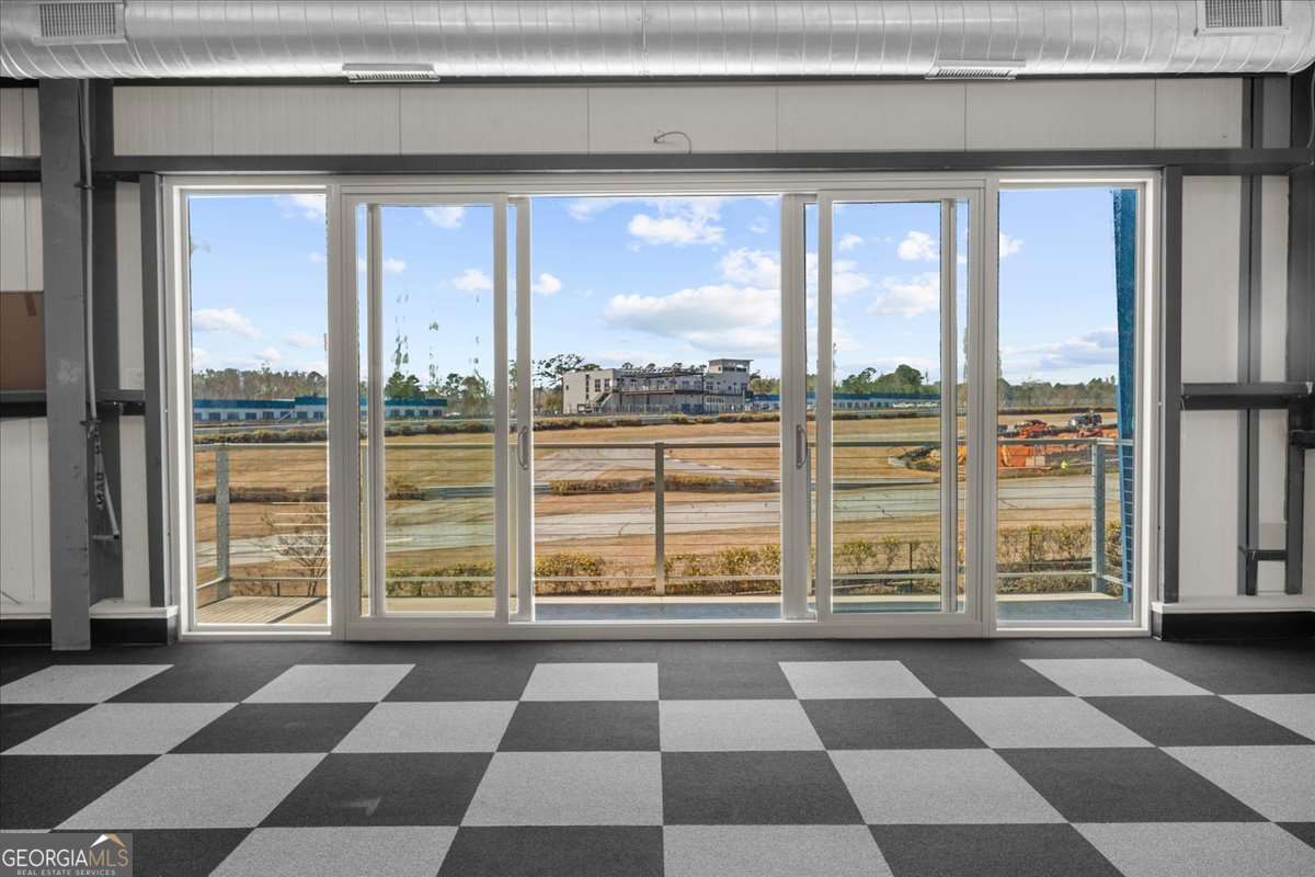 702 Joe Lane Cox RD 106