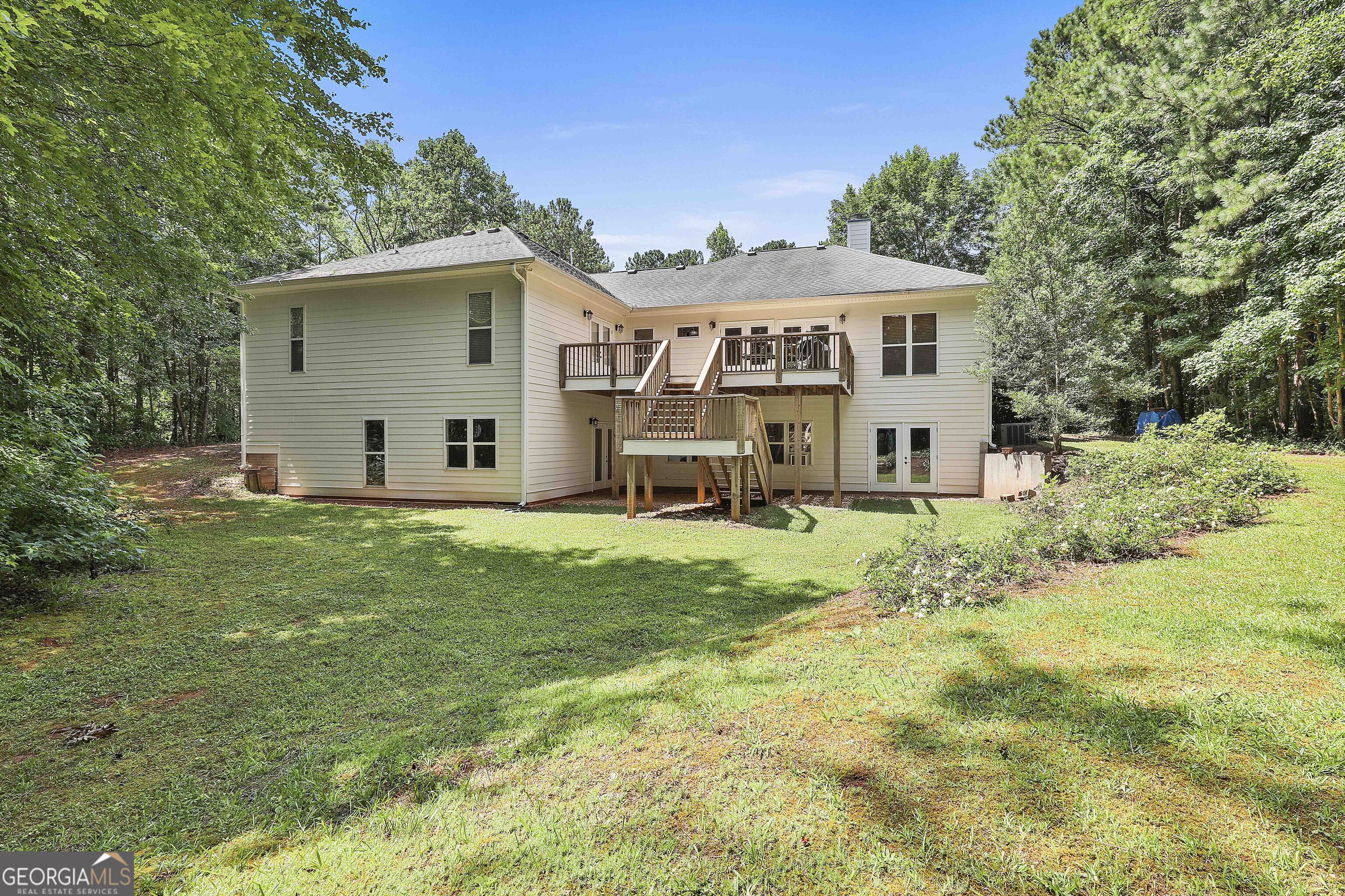670 VAUGHN RD
