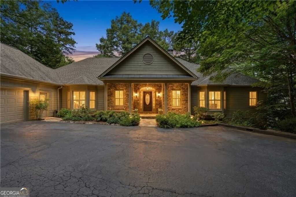 Photo of 150 Summit Drive, Big Canoe, GA 30143 (MLS # 10794478)