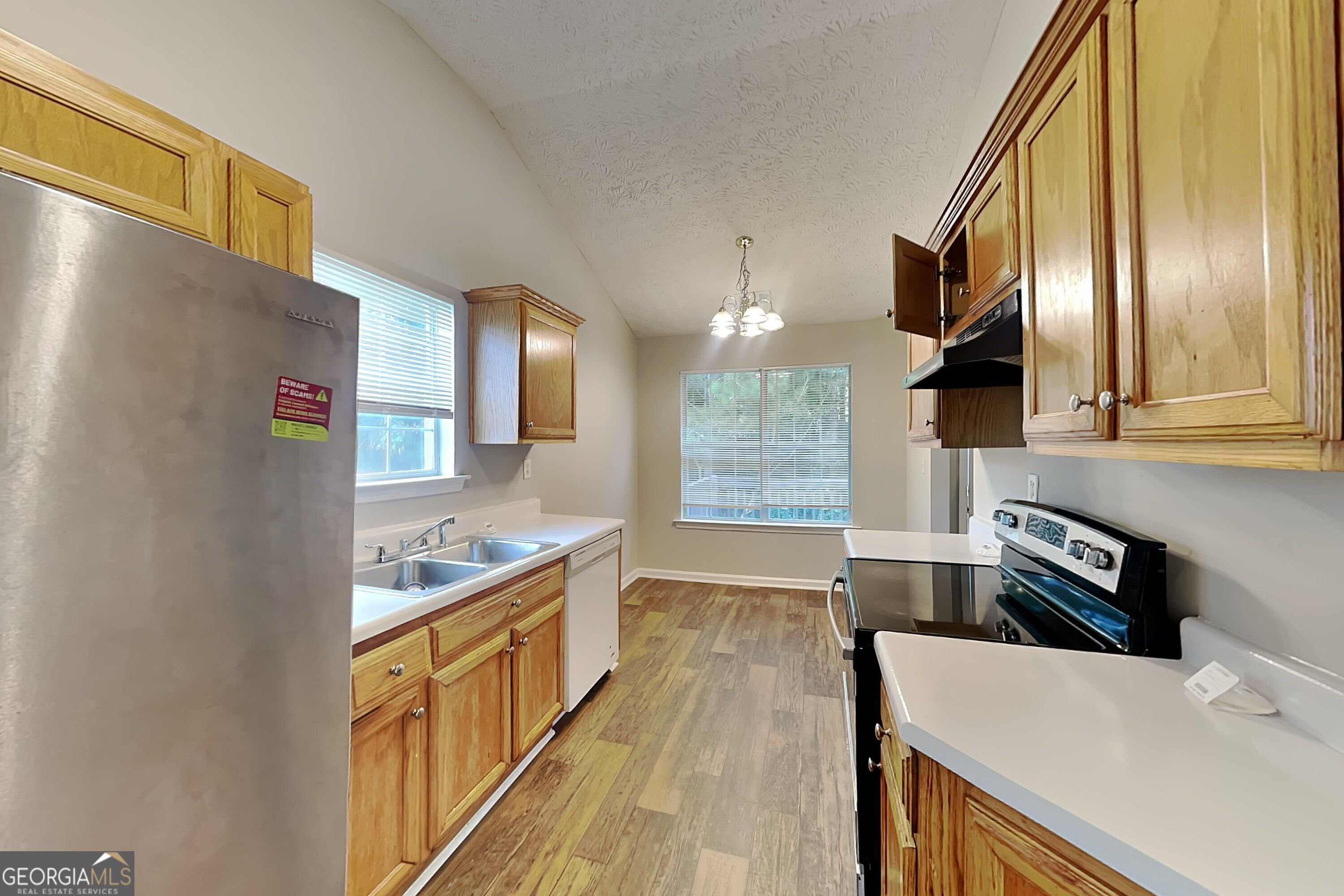 10506 Crabtree DR