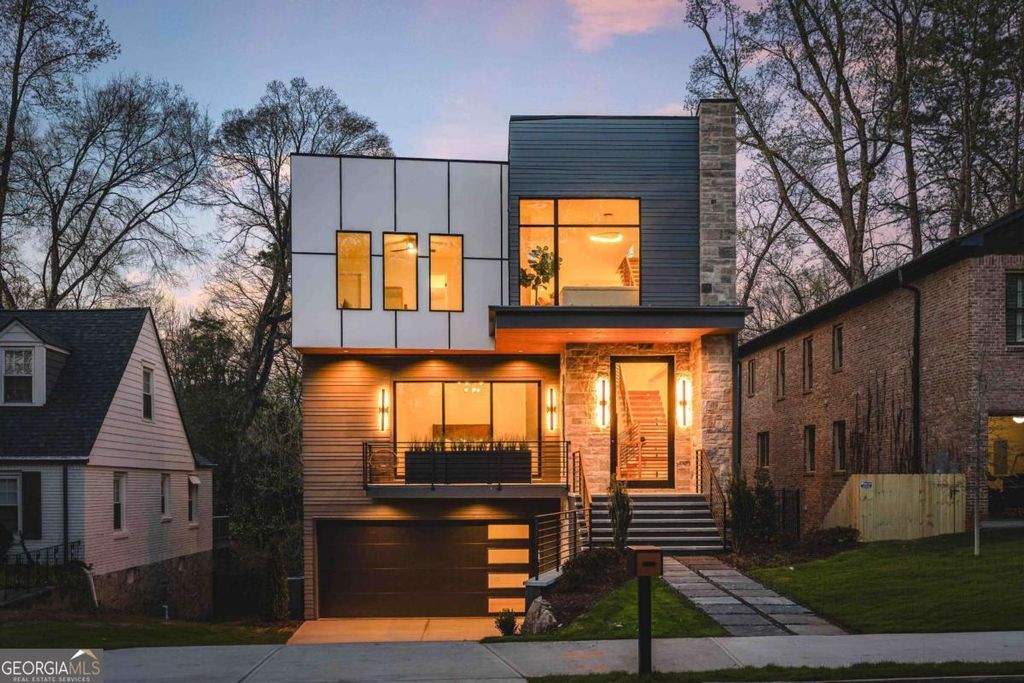 Photo of 864 Amsterdam Avenue NE, Atlanta, GA 30306 (MLS # 10715357)