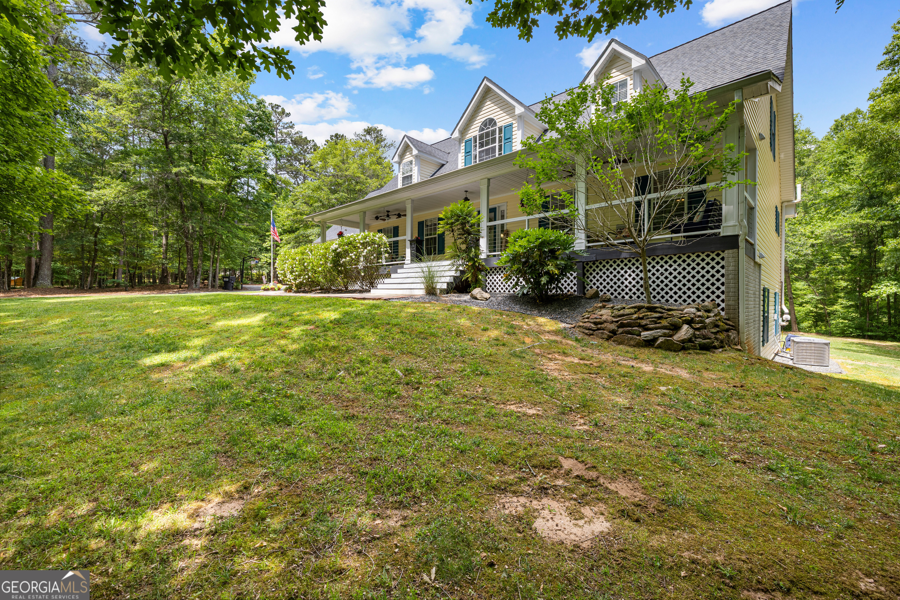 128 Byrom RD