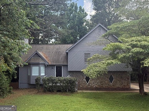 Photo of 105 Arbour Run, Suwanee, GA 30024 (MLS # 10790293)
