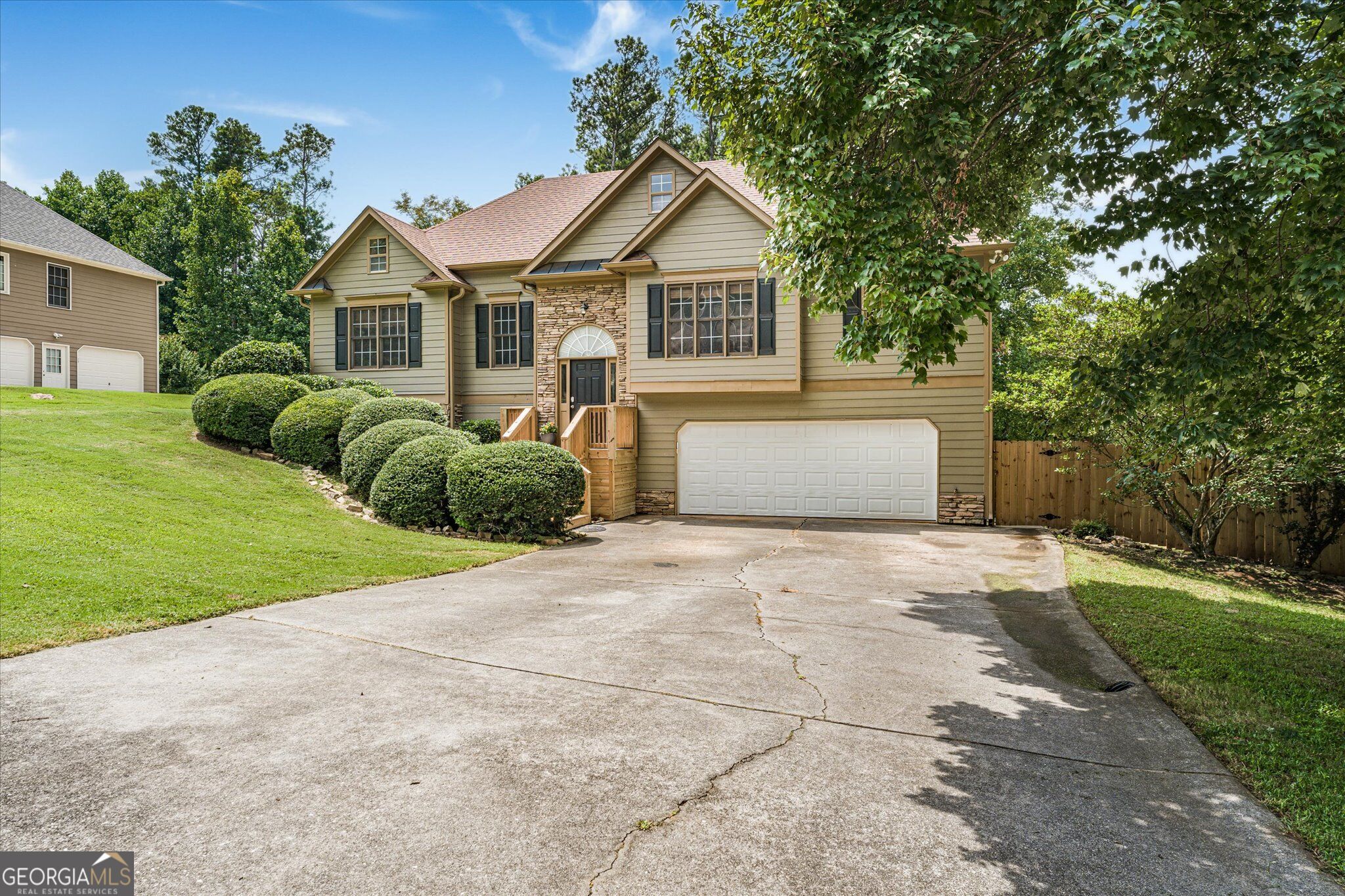 200 Brookhaven PL