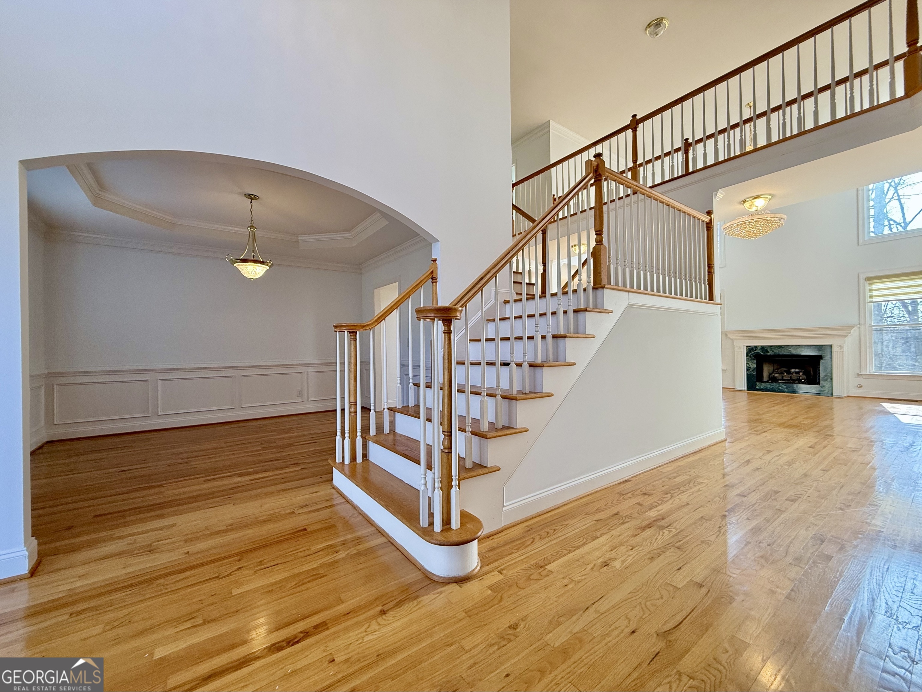6765 Crofton DR