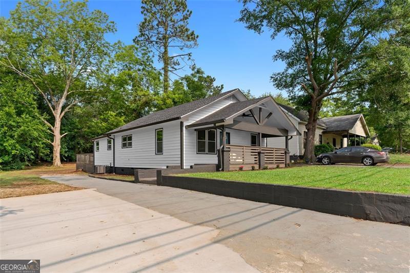 2209 BROWNS MILL RD SE