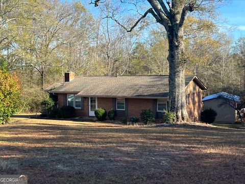 Photo of 131 Twin Bridges Road, Eatonton, GA 31024 (MLS # 10658300)