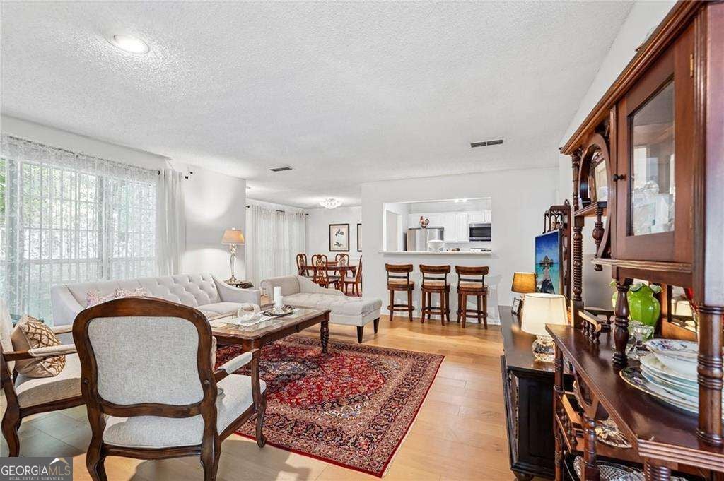 403 Mill Pond CT SE