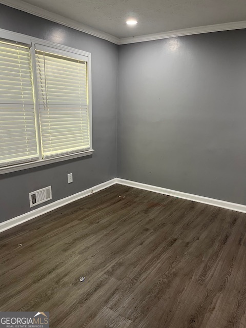 3235 Wintercreeper DR