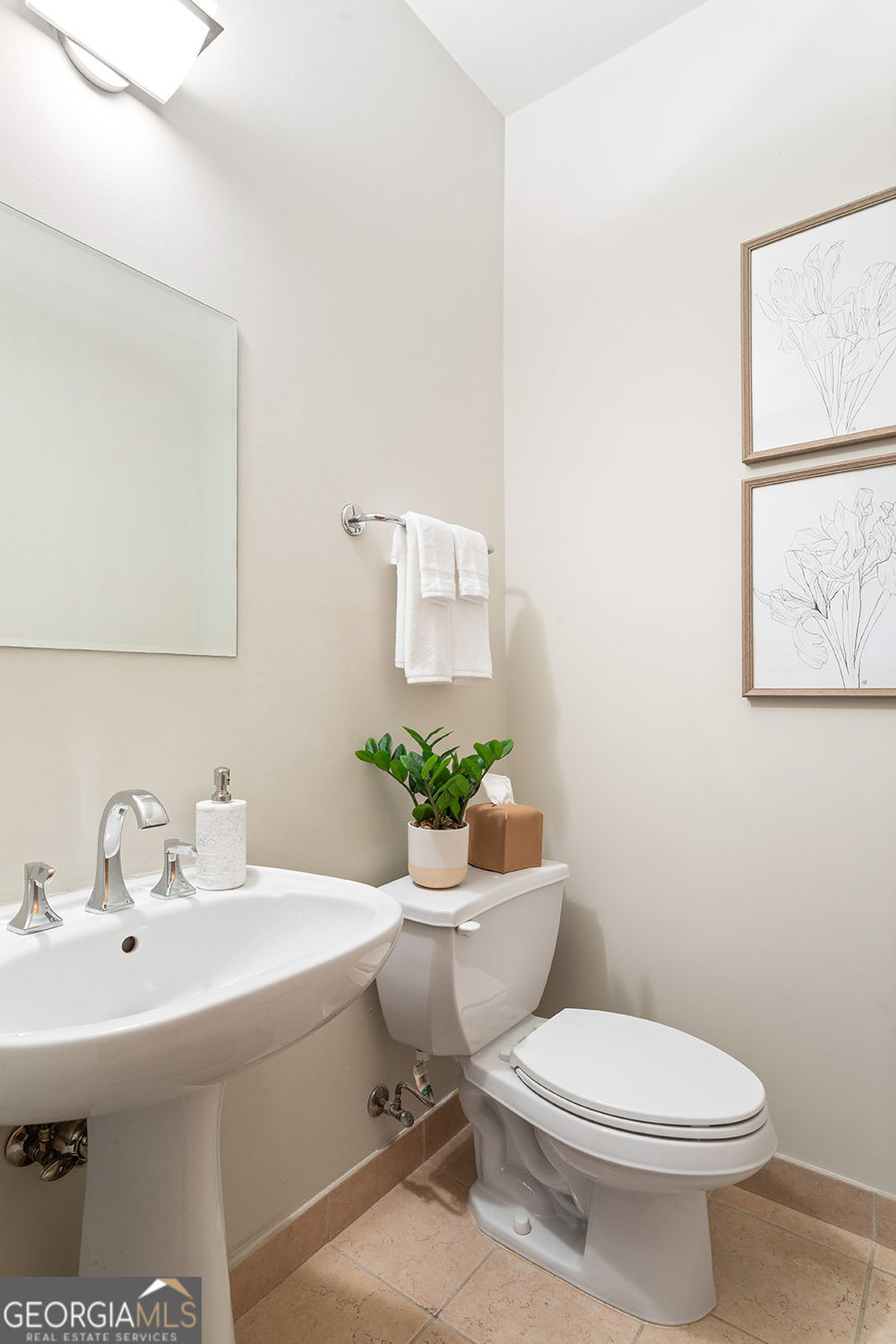 TOWNHOMES/FERNWOOD PARK - Residential