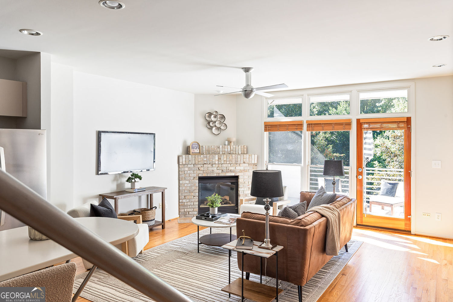 TOWNHOMES/FERNWOOD PARK - Residential