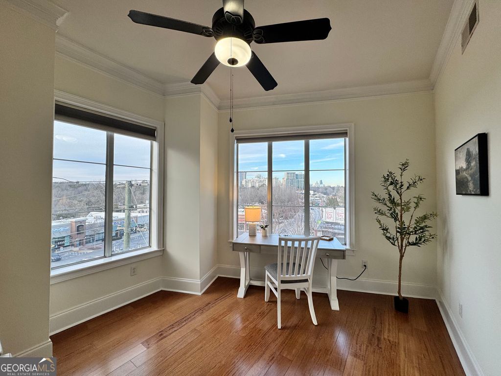 Photo of 2277 Peachtree Road NE #510, Atlanta, GA 30309 (MLS # 10683037)