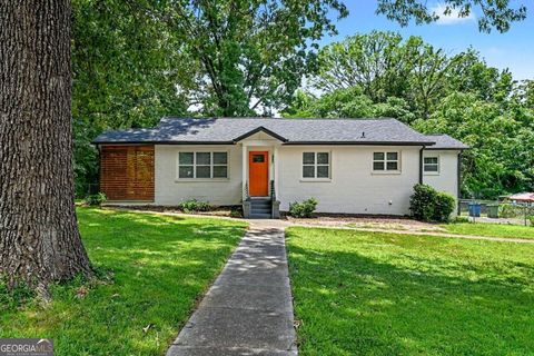 Photo of 1724 Leslie Avenue SW, Atlanta, GA 30311 (MLS # 10801789)