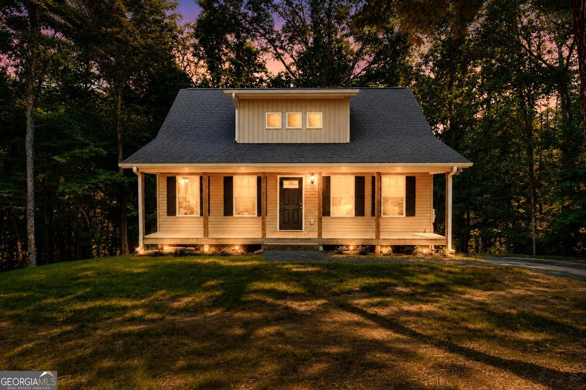 280 Sleepy Hollow RD
