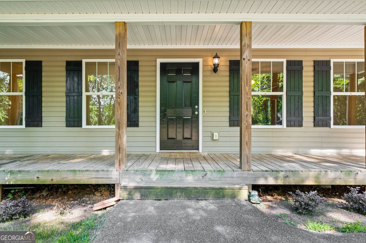 280 Sleepy Hollow RD