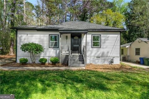 437 Collier Ridge DR NW Atlanta GA 30318