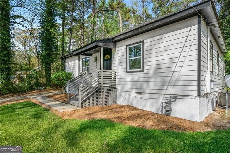 437 Collier Ridge DR NW