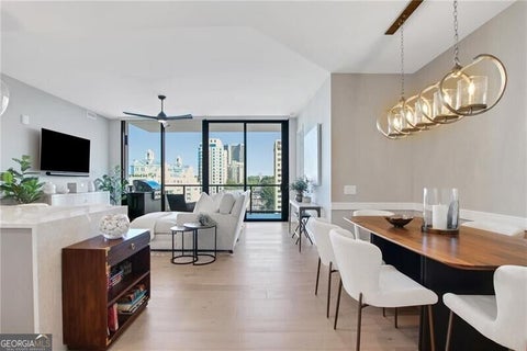 Photo of 2425 Peachtree Road NE #1203, Atlanta, GA 30305 (MLS # 10840052)