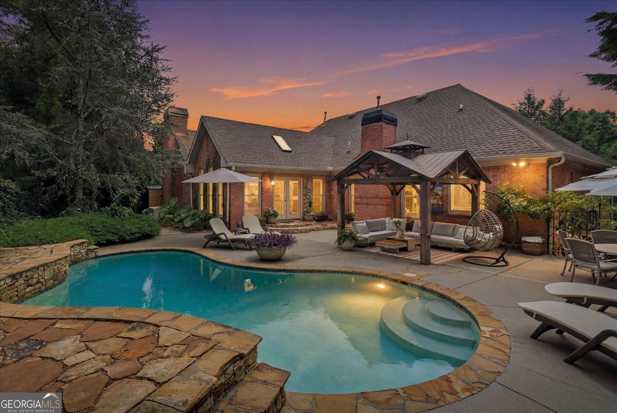 4900 Walnut GRV