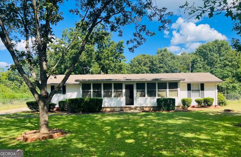 A home in Thomaston